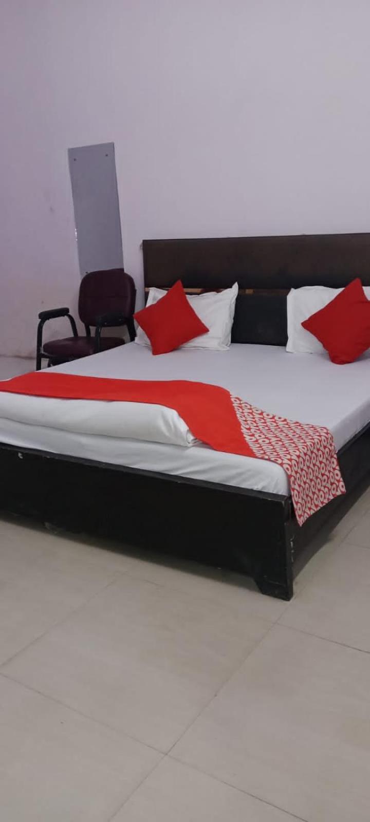 New Signature Village New Delhi Extérieur photo
