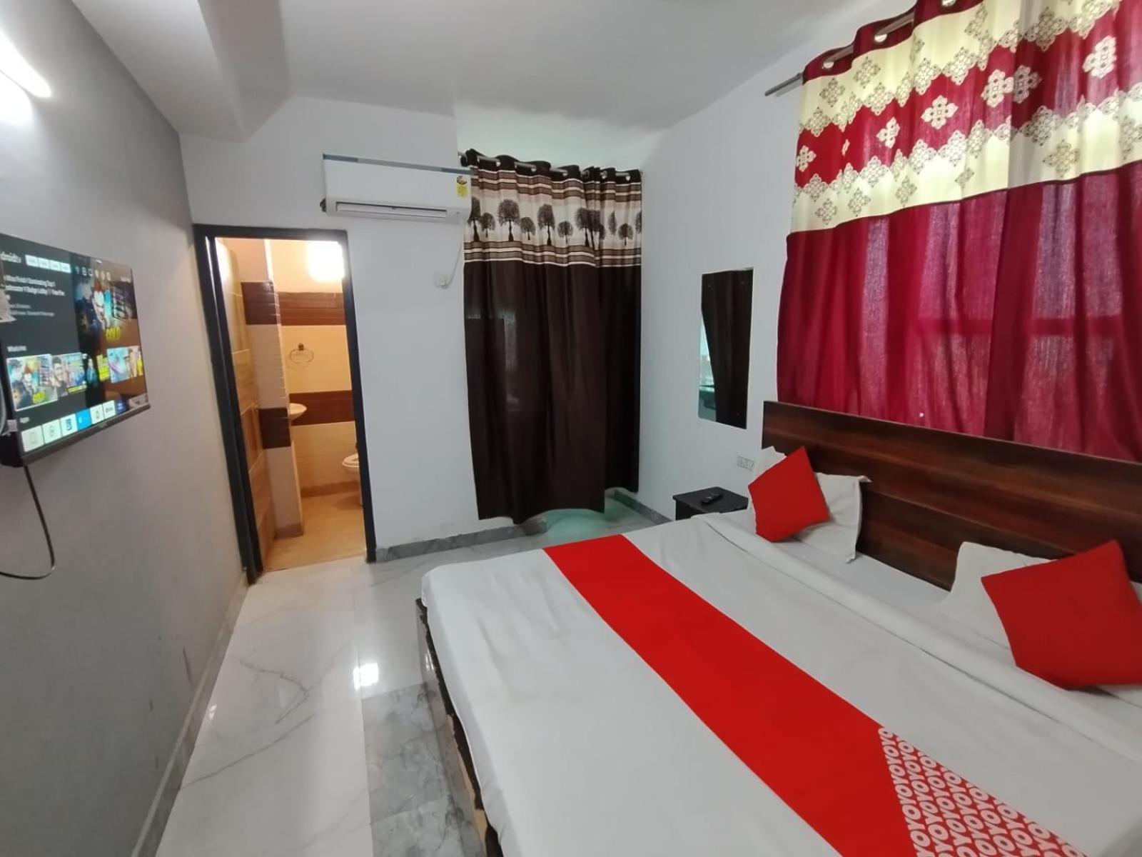 New Signature Village New Delhi Extérieur photo
